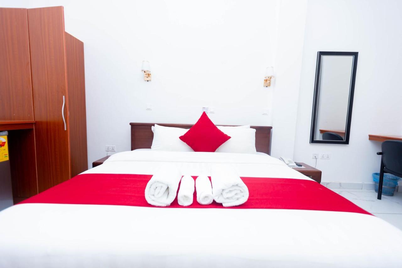 Sky Plus Hotel & Resort Ho Extérieur photo