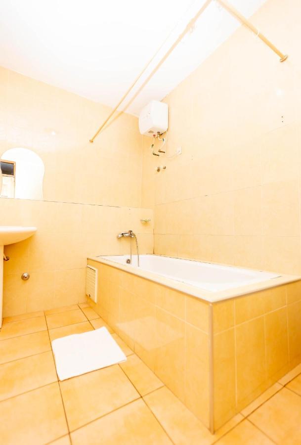 Sky Plus Hotel & Resort Ho Extérieur photo