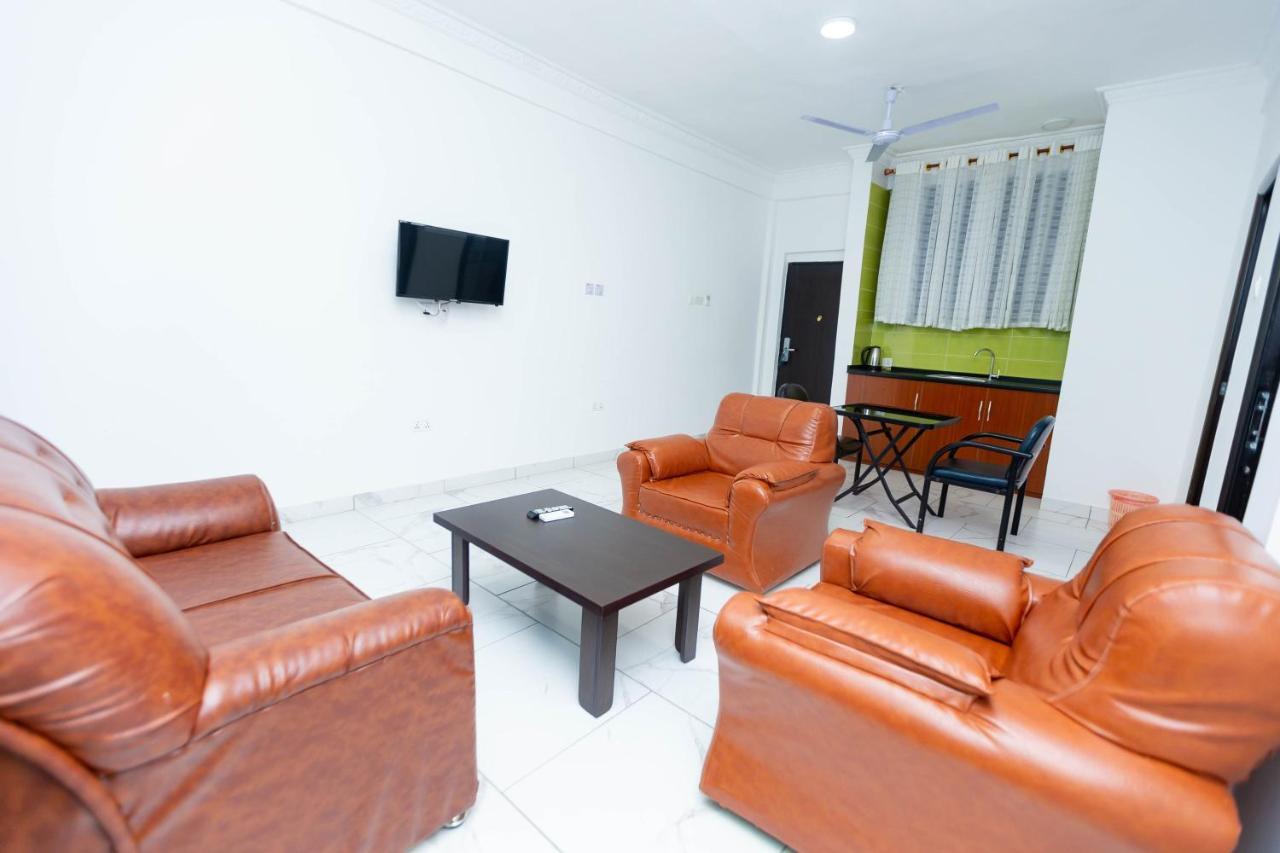 Sky Plus Hotel & Resort Ho Extérieur photo